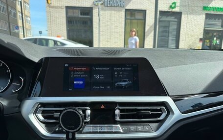 BMW 3 серия, 2019 год, 2 699 000 рублей, 15 фотография