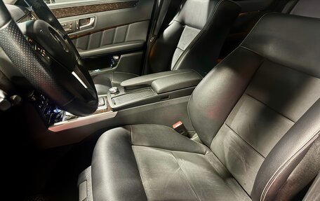 Mercedes-Benz E-Класс, 2011 год, 1 660 000 рублей, 5 фотография