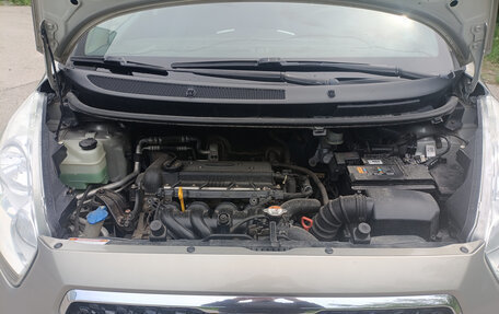 KIA Venga I, 2011 год, 769 000 рублей, 12 фотография
