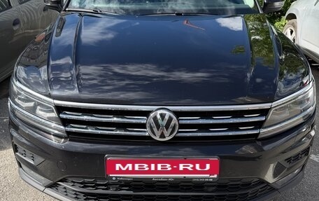 Volkswagen Tiguan II, 2019 год, 3 250 000 рублей, 2 фотография