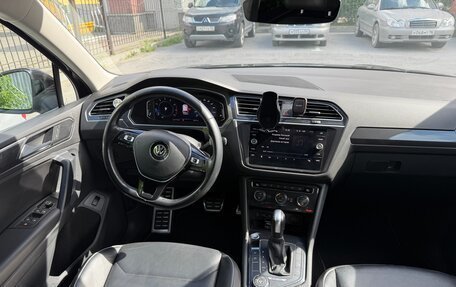 Volkswagen Tiguan II, 2019 год, 3 250 000 рублей, 11 фотография