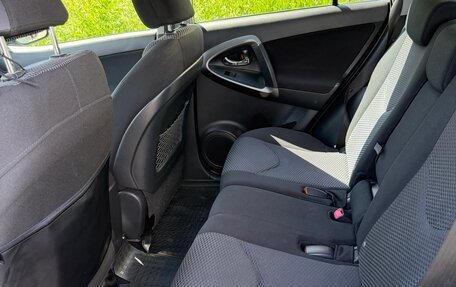 Toyota RAV4, 2011 год, 1 800 000 рублей, 9 фотография