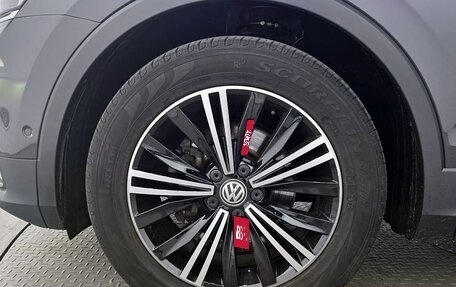 Volkswagen Tiguan II, 2020 год, 2 198 000 рублей, 5 фотография