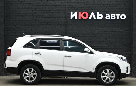 KIA Sorento II рестайлинг, 2014 год, 1 990 000 рублей, 10 фотография