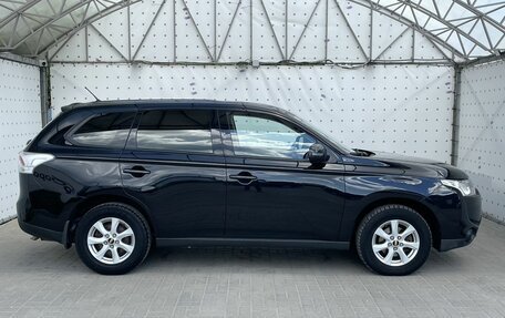 Mitsubishi Outlander III рестайлинг 3, 2012 год, 1 380 000 рублей, 9 фотография