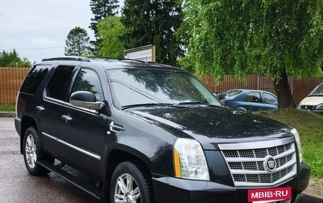 Cadillac Escalade III, 2013 год, 2 300 000 рублей, 7 фотография