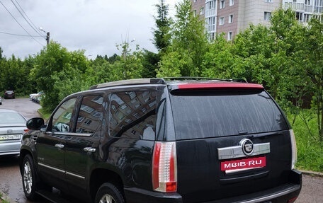 Cadillac Escalade III, 2013 год, 2 300 000 рублей, 3 фотография
