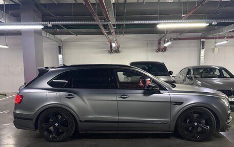 Bentley Bentayga I, 2018 год, 12 500 000 рублей, 2 фотография