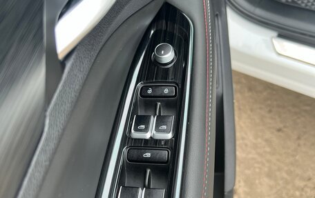 Geely Tugella FY11, 2023 год, 2 745 000 рублей, 17 фотография