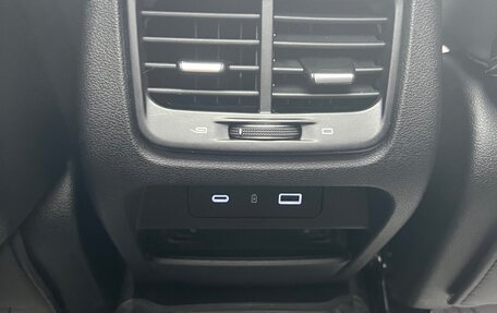 Geely Tugella FY11, 2023 год, 2 745 000 рублей, 19 фотография