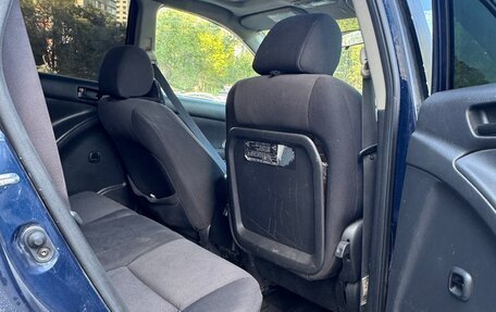 Pontiac Vibe II, 2003 год, 485 000 рублей, 16 фотография