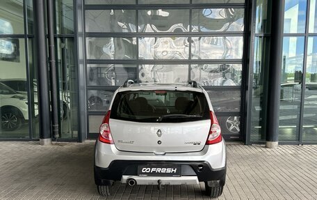 Renault Sandero I, 2013 год, 685 000 рублей, 4 фотография