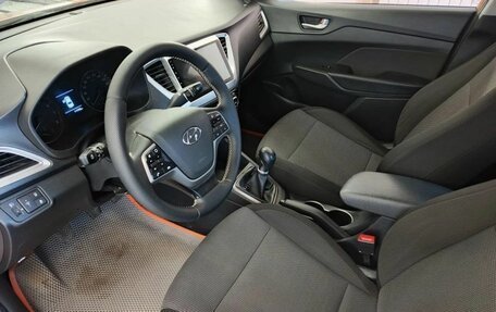 Hyundai Solaris II рестайлинг, 2019 год, 1 350 000 рублей, 9 фотография