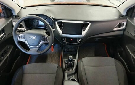 Hyundai Solaris II рестайлинг, 2019 год, 1 350 000 рублей, 11 фотография