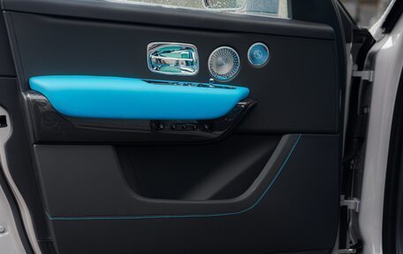 Rolls-Royce Cullinan, 2026 год, 71 500 000 рублей, 10 фотография