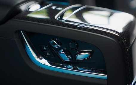 Rolls-Royce Cullinan, 2026 год, 71 500 000 рублей, 19 фотография