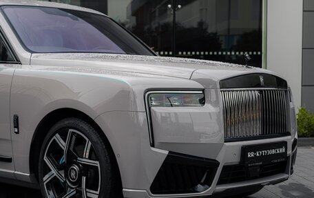 Rolls-Royce Cullinan, 2026 год, 71 500 000 рублей, 28 фотография