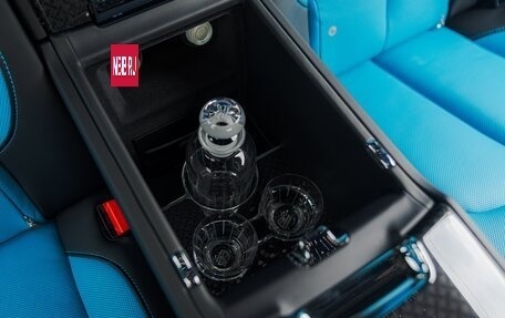 Rolls-Royce Cullinan, 2026 год, 71 500 000 рублей, 25 фотография