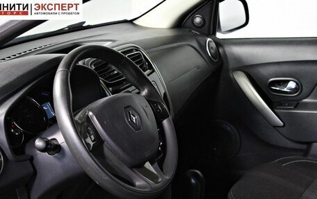 Renault Logan II, 2016 год, 867 000 рублей, 12 фотография
