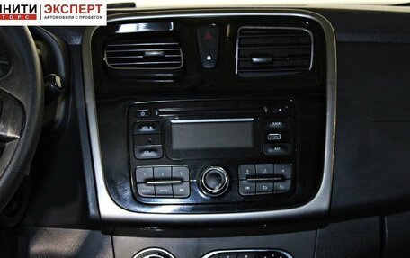 Renault Logan II, 2016 год, 867 000 рублей, 14 фотография