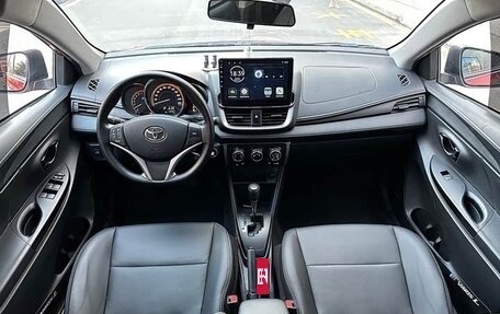 Toyota Yaris XP150 рестайлинг, 2023 год, 1 050 333 рублей, 7 фотография