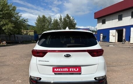 KIA Sportage IV рестайлинг, 2019 год, 1 950 000 рублей, 6 фотография