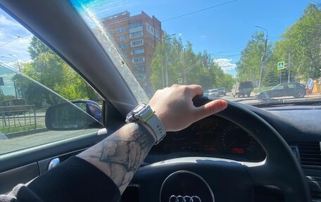 Audi A6, 2001 год, 300 000 рублей, 17 фотография