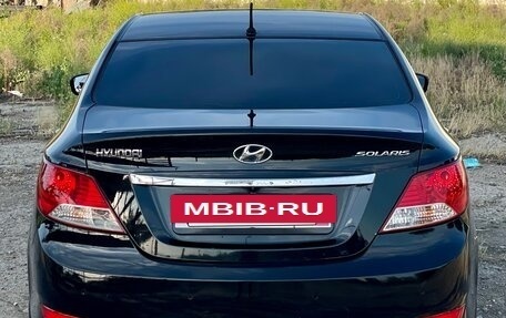 Hyundai Solaris II рестайлинг, 2012 год, 1 030 000 рублей, 5 фотография