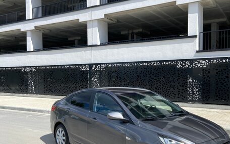 Hyundai Solaris II рестайлинг, 2012 год, 750 000 рублей, 9 фотография