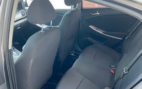Hyundai Solaris II рестайлинг, 2012 год, 750 000 рублей, 13 фотография