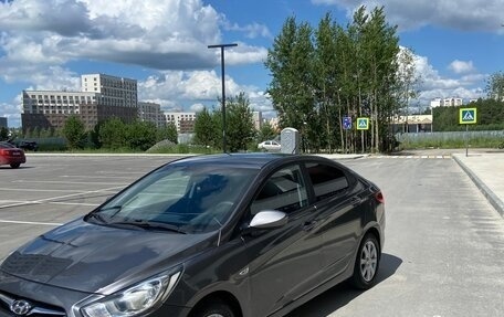 Hyundai Solaris II рестайлинг, 2012 год, 750 000 рублей, 7 фотография