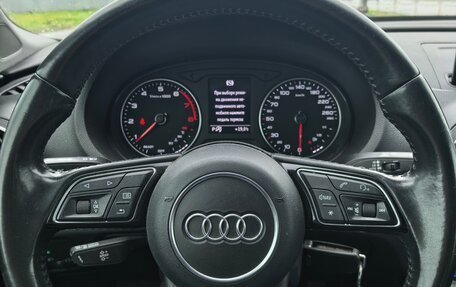Audi A3, 2018 год, 1 190 000 рублей, 11 фотография