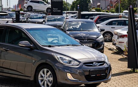 Hyundai Solaris II рестайлинг, 2012 год, 795 000 рублей, 9 фотография