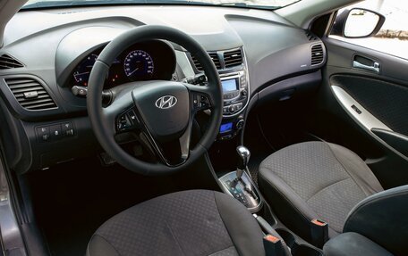 Hyundai Solaris II рестайлинг, 2012 год, 795 000 рублей, 13 фотография