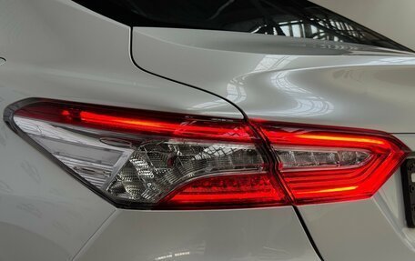 Toyota Camry, 2021 год, 3 249 000 рублей, 21 фотография