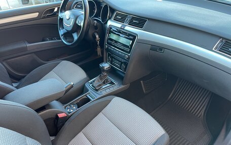 Skoda Superb III рестайлинг, 2012 год, 1 299 000 рублей, 9 фотография