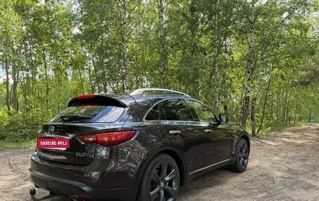 Infiniti FX II, 2012 год, 2 100 000 рублей, 5 фотография