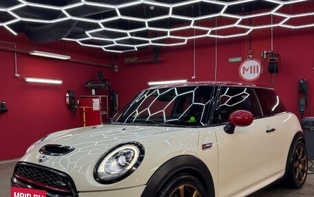MINI Hatch, 2015 год, 1 900 000 рублей, 2 фотография