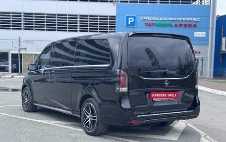 Mercedes-Benz V-Класс, 2024 год, 11 500 000 рублей, 3 фотография