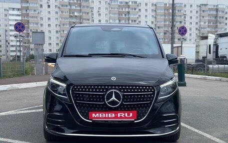 Mercedes-Benz V-Класс, 2024 год, 11 500 000 рублей, 9 фотография