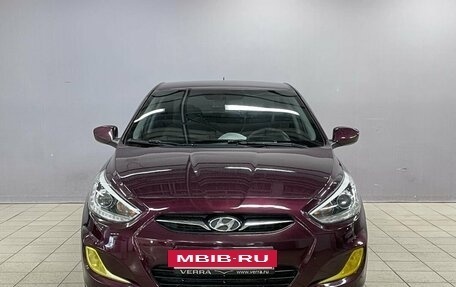 Hyundai Solaris II рестайлинг, 2013 год, 750 000 рублей, 2 фотография