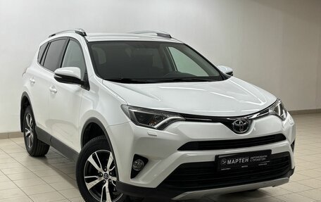 Toyota RAV4, 2017 год, 2 238 000 рублей, 3 фотография