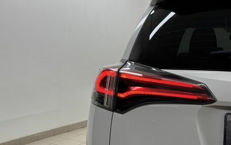 Toyota RAV4, 2017 год, 2 238 000 рублей, 10 фотография