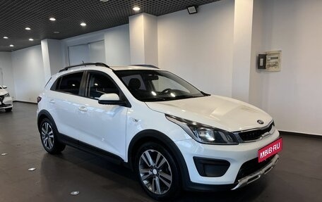 KIA Rio IV, 2018 год, 895 000 рублей, 1 фотография