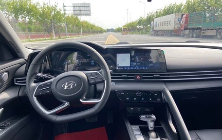 Hyundai Elantra, 2022 год, 1 457 000 рублей, 9 фотография
