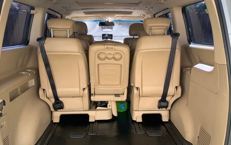Hyundai Grand Starex Grand Starex I рестайлинг 2, 2010 год, 1 100 000 рублей, 5 фотография