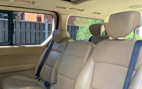 Hyundai Grand Starex Grand Starex I рестайлинг 2, 2010 год, 1 100 000 рублей, 8 фотография