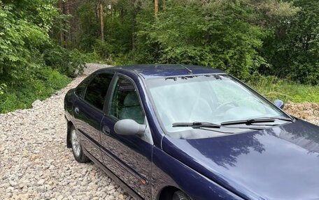 Renault Laguna II, 1997 год, 250 000 рублей, 5 фотография