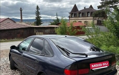 Renault Laguna II, 1997 год, 250 000 рублей, 4 фотография