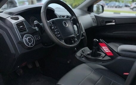 SsangYong Kyron I, 2008 год, 450 000 рублей, 13 фотография